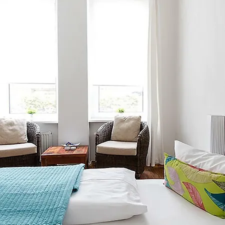 Novalis Str Mitte Apartman *